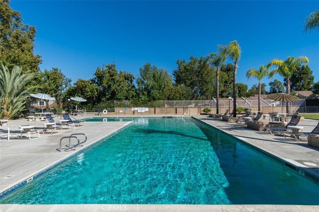 25811 Tournament H5, Valencia, CA 91355