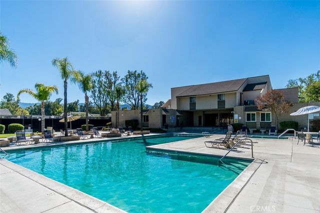 25811 Tournament H5, Valencia, CA 91355