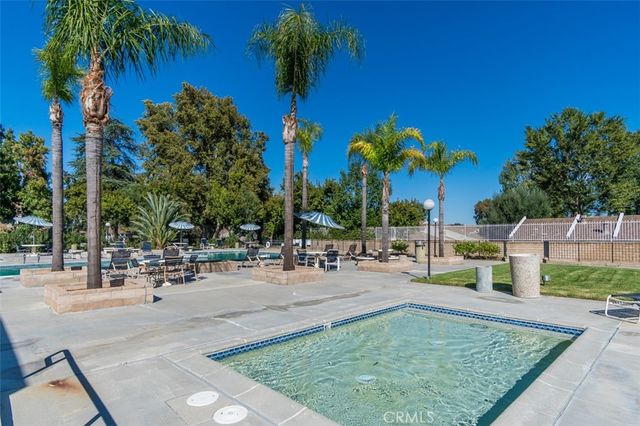 25811 Tournament H5, Valencia, CA 91355