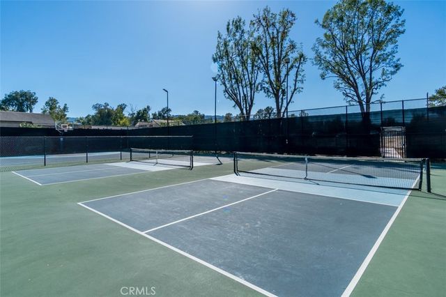 25811 Tournament H5, Valencia, CA 91355