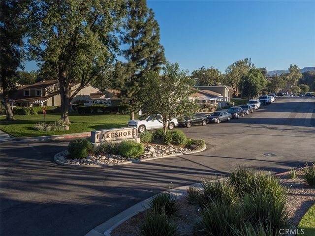 25811 Tournament H5, Valencia, CA 91355