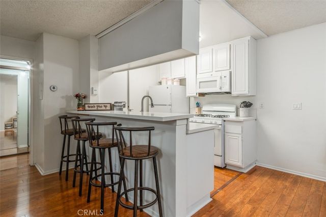 25811 Tournament H5, Valencia, CA 91355