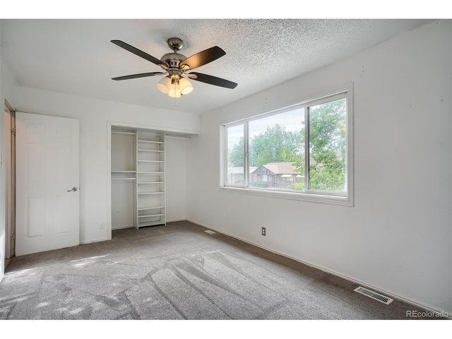 5542 Sable St, Denver, CO 80239