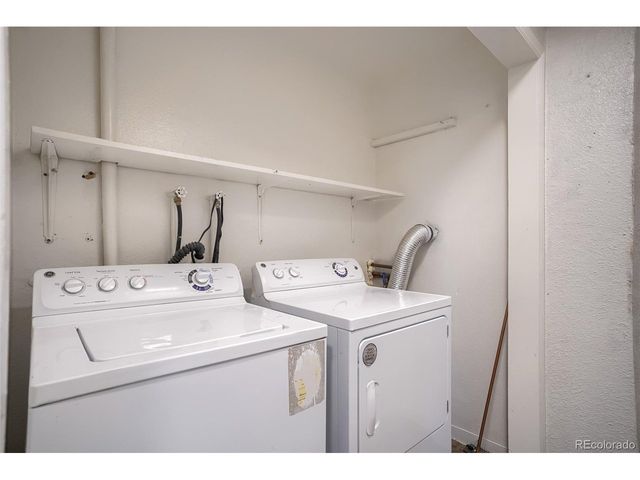 5542 Sable St, Denver, CO 80239