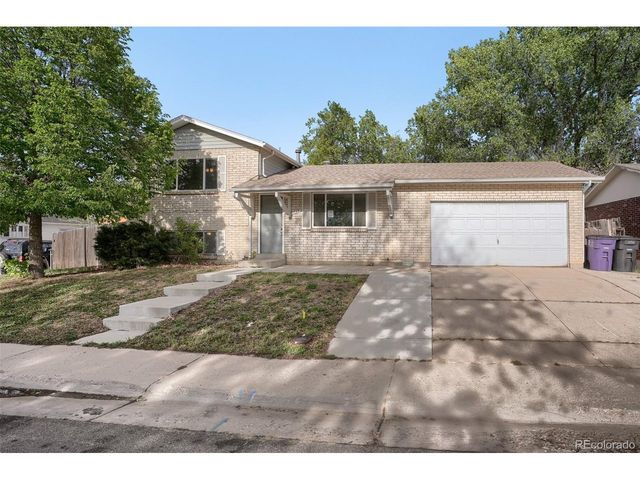 5542 Sable St, Denver, CO 80239