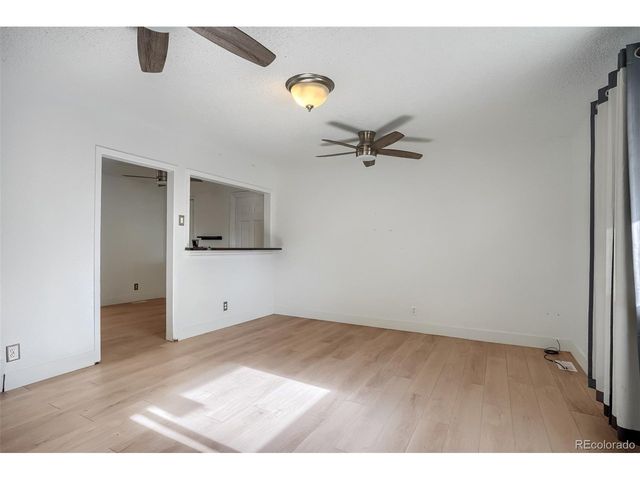 5542 Sable St, Denver, CO 80239