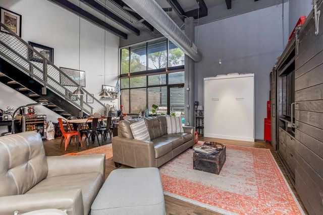 2120 Wyandotte Street 4, Kansas City, MO 64108