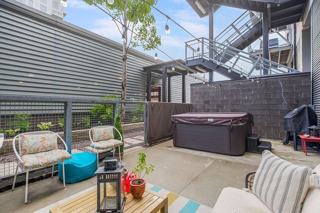 2120 Wyandotte Street 4, Kansas City, MO 64108