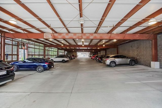 2120 Wyandotte Street 4, Kansas City, MO 64108