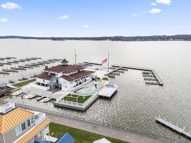 5023 Walnut Road, Buckeye Lake, OH 43008