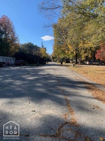 501 Foster Drive, Jonesboro, AR 72401