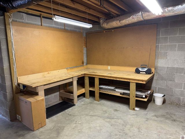 140 Pinebrook Drive, Paducah, KY 42001