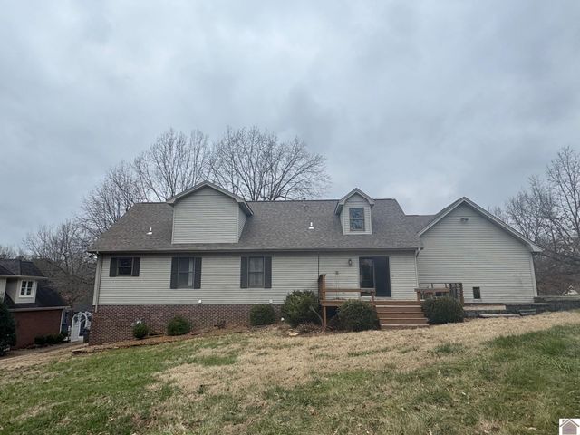 140 Pinebrook Drive, Paducah, KY 42001