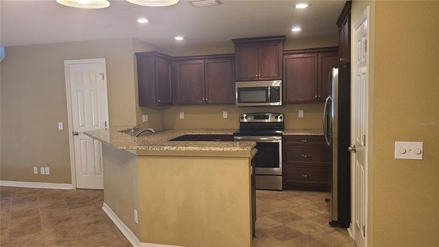2914 ROYAL TUSCAN LANE, Valrico, FL 33594