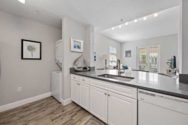 1200 Town Center Drive 412, Jupiter, FL 33458
