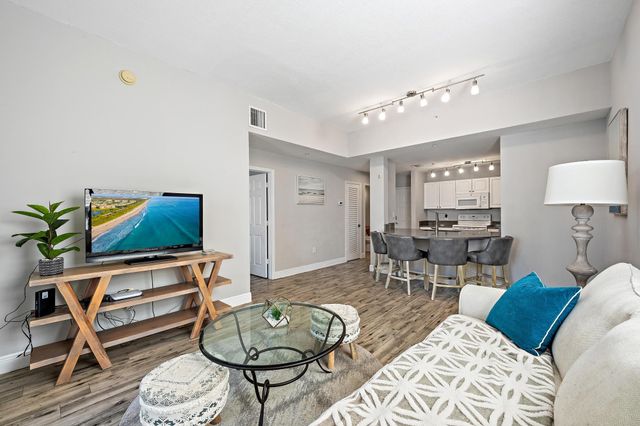 1200 Town Center Drive 412, Jupiter, FL 33458