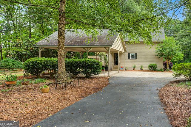 5270 Story Road, Powder Springs, GA 30127