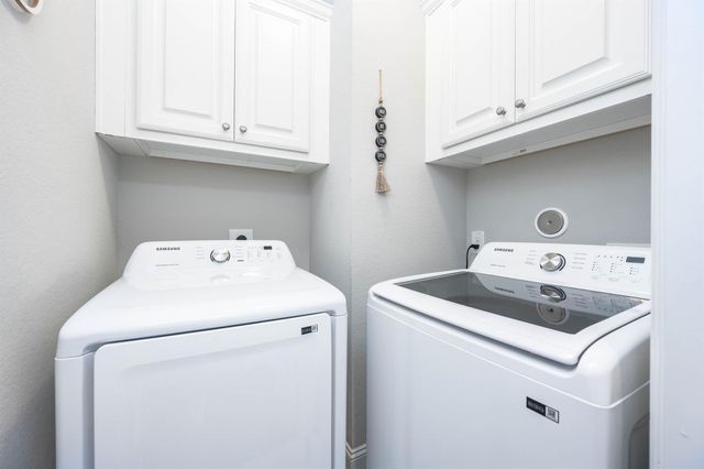 11027 Acorn Falls Drive, Houston, TX 77043