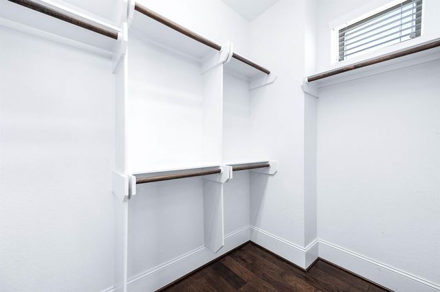 11027 Acorn Falls Drive, Houston, TX 77043