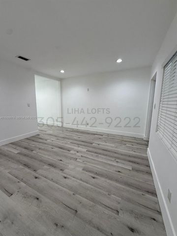 1650 SW 3rd St 4, Miami, FL 33135