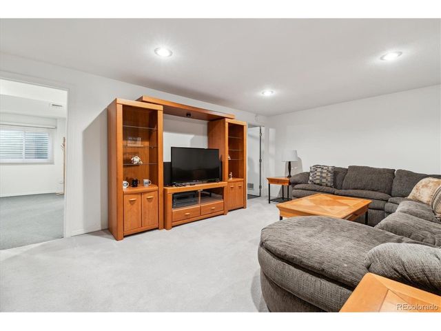 2437 E Geddes Pl, Centennial, CO 80122