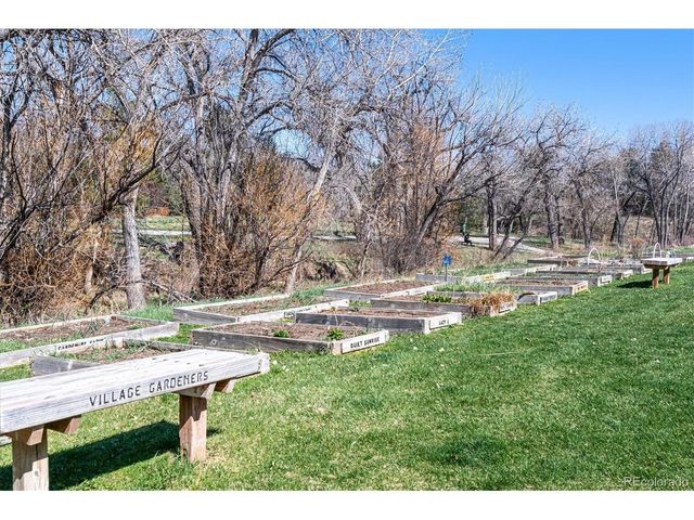 2437 E Geddes Pl, Centennial, CO 80122