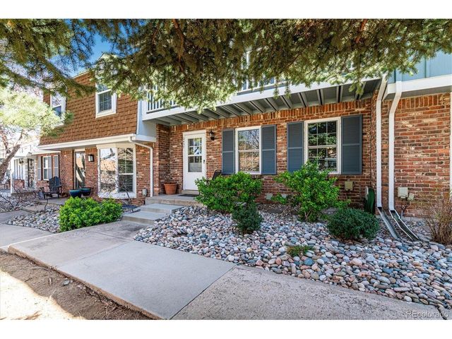 2437 E Geddes Pl, Centennial, CO 80122