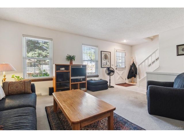 2437 E Geddes Pl, Centennial, CO 80122