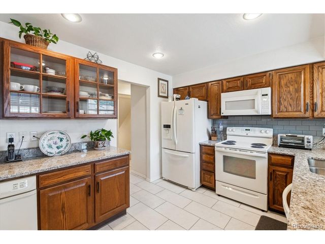 2437 E Geddes Pl, Centennial, CO 80122