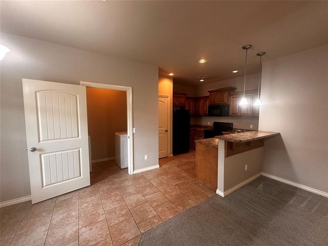 1011 SW 92nd Street, Oklahoma City, OK 73139