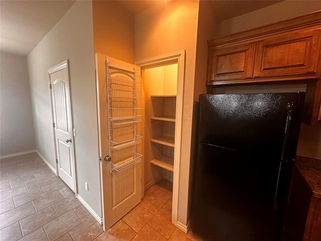 1011 SW 92nd Street, Oklahoma City, OK 73139
