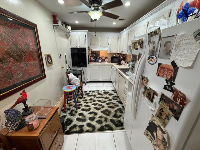 4250 Galt Ocean Drive 11J, Fort Lauderdale, FL 33308