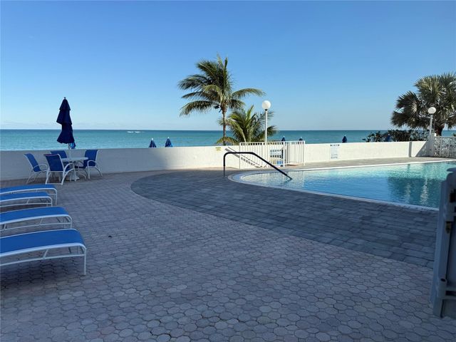 4250 Galt Ocean Drive 11J, Fort Lauderdale, FL 33308