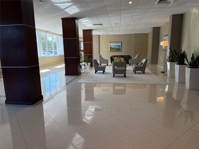 4250 Galt Ocean Drive 11J, Fort Lauderdale, FL 33308