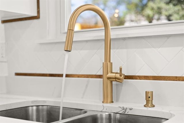 1027 N Born Road, Stone Mountain, GA 30088