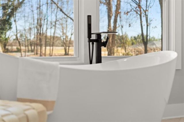 1027 N Born Road, Stone Mountain, GA 30088