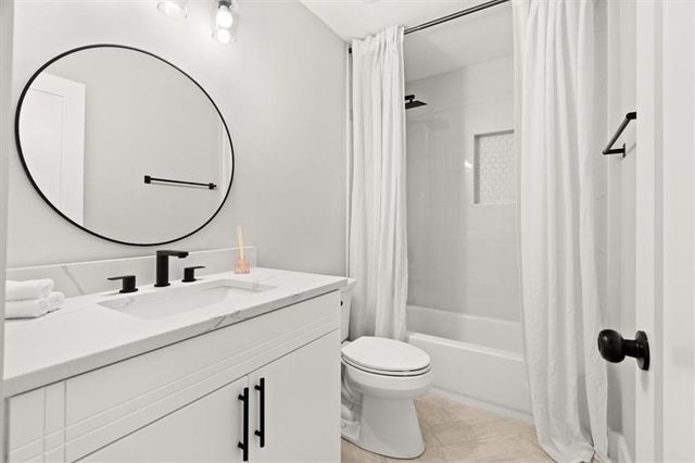 1027 N Born Road, Stone Mountain, GA 30088