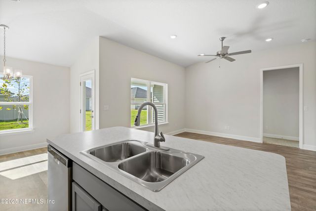 3372 MEADOW RIDGE Place, Green Cove Springs, FL 32043