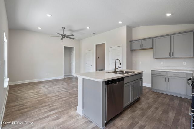 3372 MEADOW RIDGE Place, Green Cove Springs, FL 32043