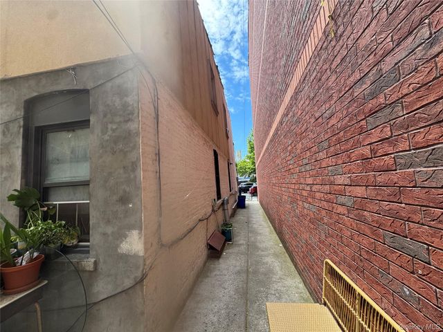 431 Lincoln Road, Brooklyn, NY 11225