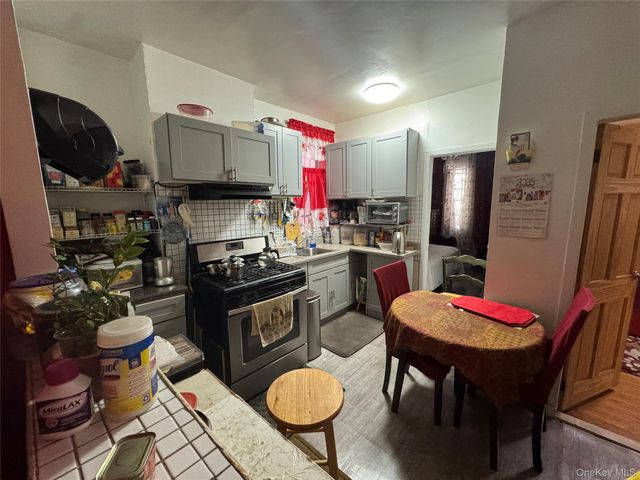 431 Lincoln Road, Brooklyn, NY 11225