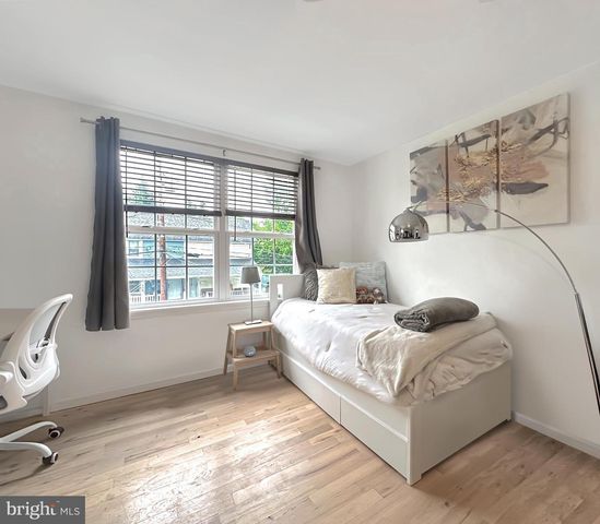 717 BROOK ST, Bryn Mawr, PA 19010