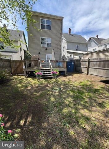 717 BROOK ST, Bryn Mawr, PA 19010