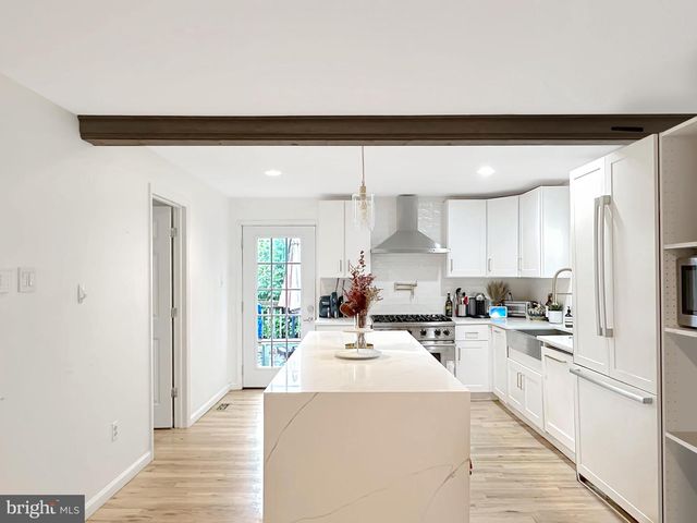717 BROOK ST, Bryn Mawr, PA 19010