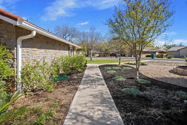 408 Silver Spur, Horseshoe Bay, TX 78657