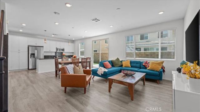 16537 Monteviejo, Fontana, CA 92336