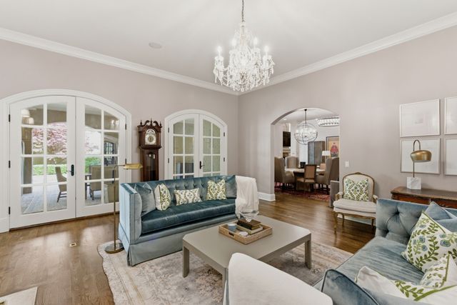 1606 Whispering Hills Dr, Franklin, TN 37069
