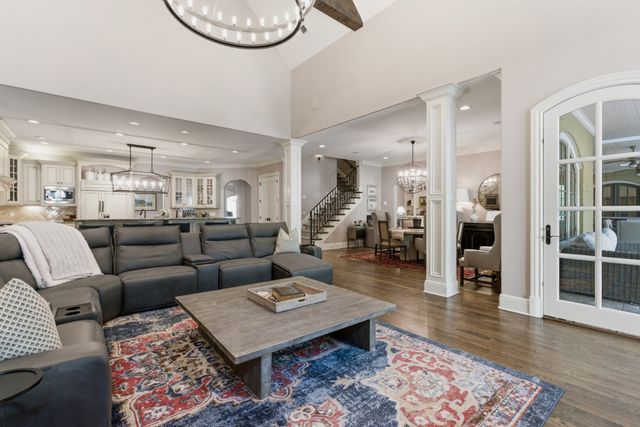 1606 Whispering Hills Dr, Franklin, TN 37069