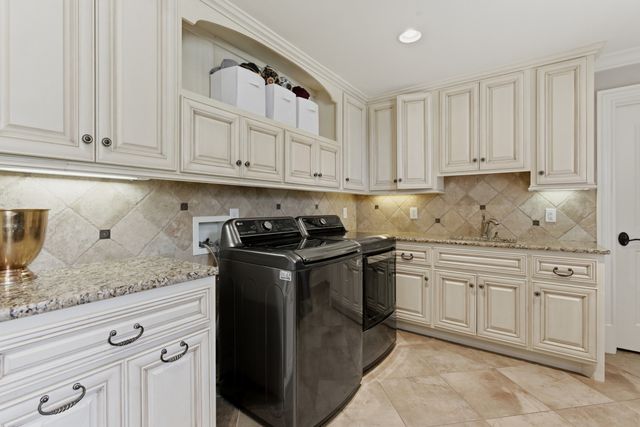 1606 Whispering Hills Dr, Franklin, TN 37069
