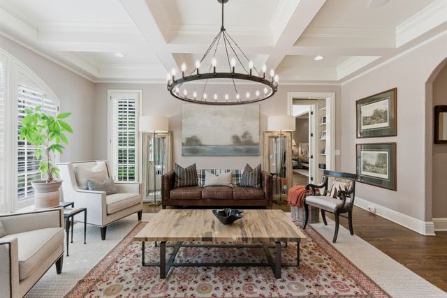 1606 Whispering Hills Dr, Franklin, TN 37069